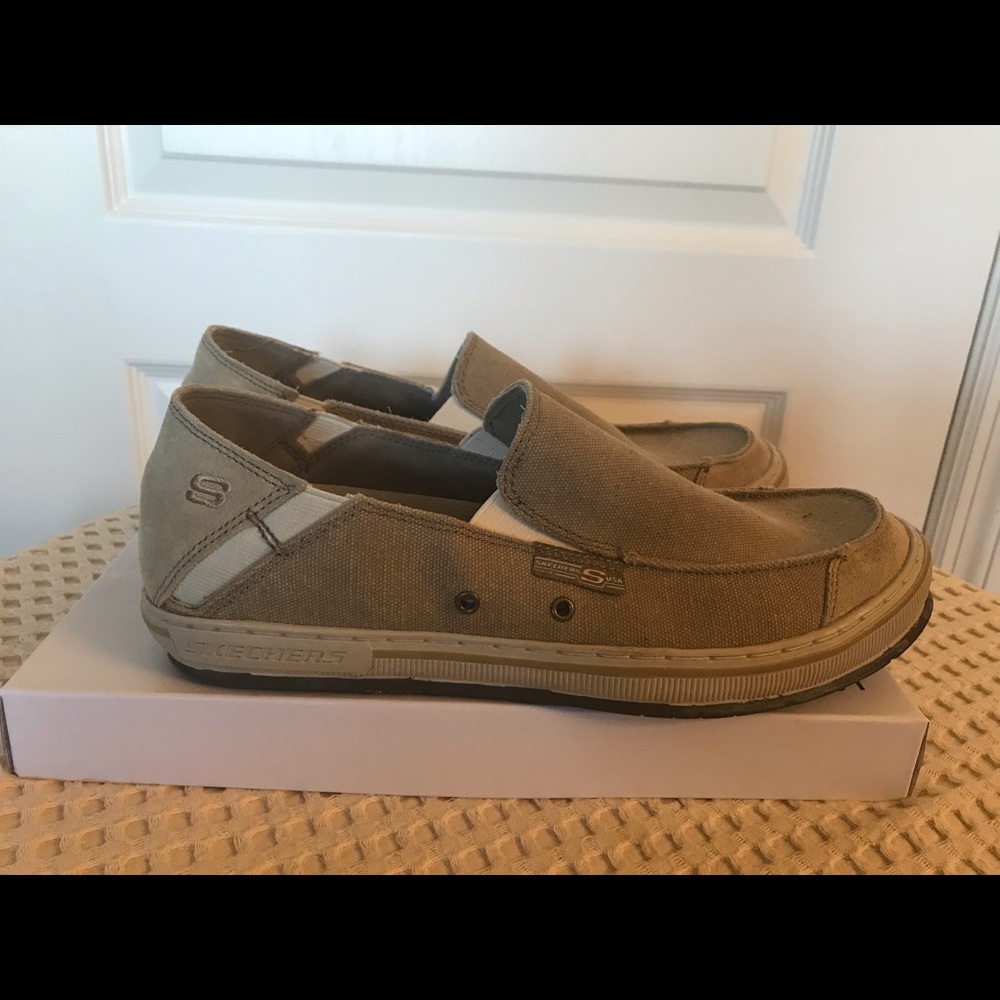 Skechers Merri. Planted 61942 Casual Loafer Moc